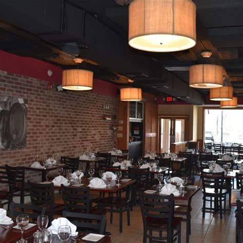 Ita 101 - ITA 101 is an authentic Italian restaurant that serves a limited, rotating menu with fresh, local ingredients. Chef Kevin Maher and the ITA 101 staff invite you to bring your favorite bottle of wine and enjoy gourmet Italian cuisine. 